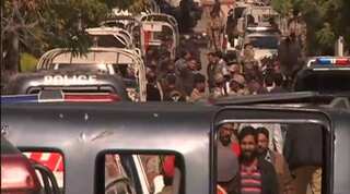 Afghan diplomat shot in Pakistan