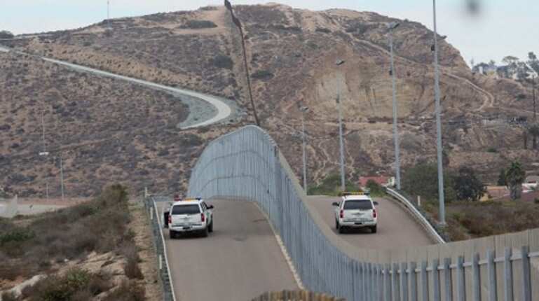 Arizona mother deported to Mexico in immigration action