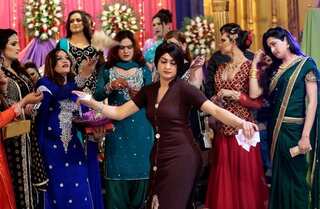 Pakistan's third sex strives to break free from shackles of repression
