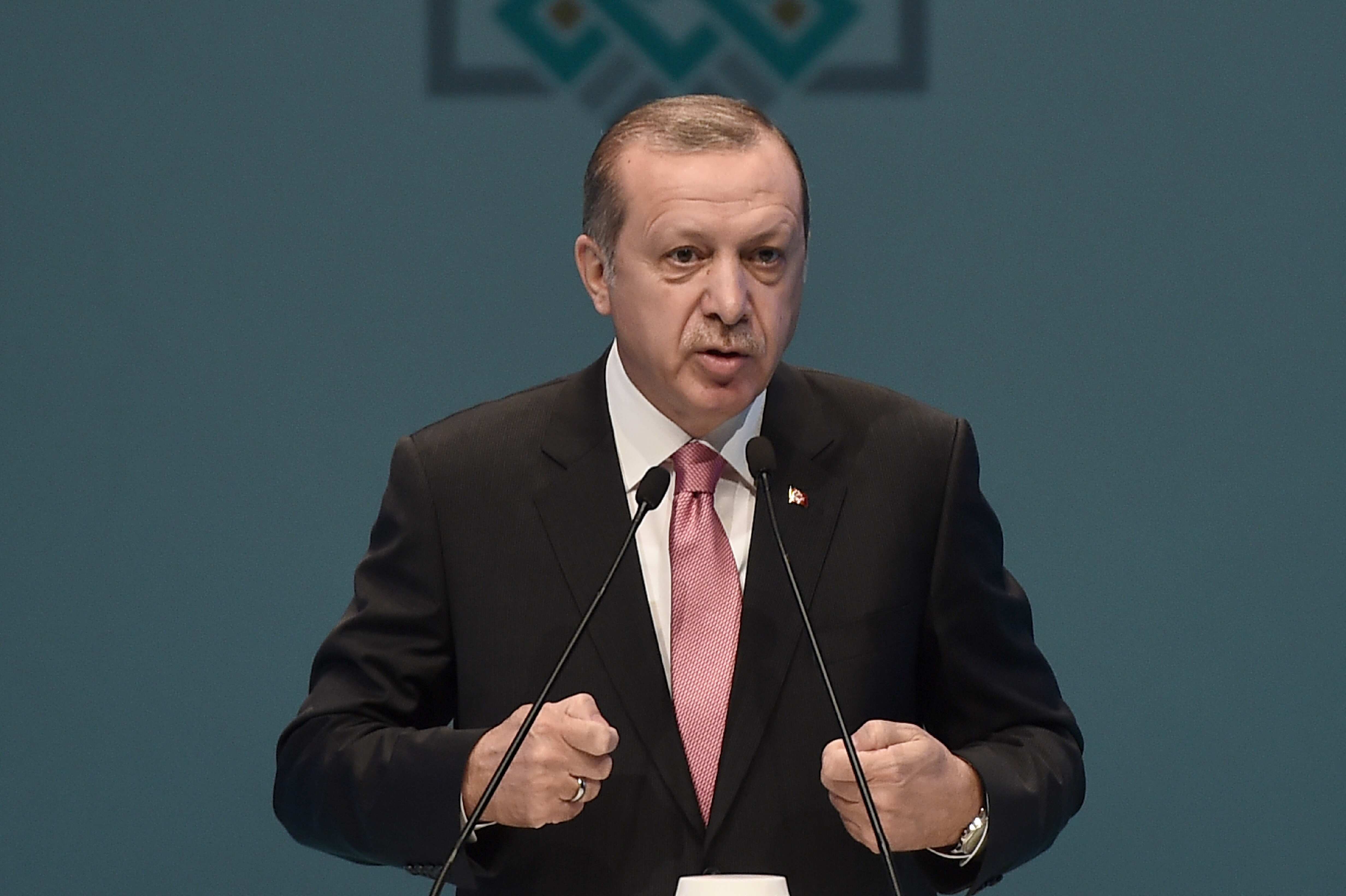 Turkey's Erdogan accuses Germany of 'aiding and harbouring' terror Turkey's Erdogan accuses Germany of 'aiding and harbouring' terror