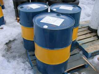US oil prices close below $50 a barrel