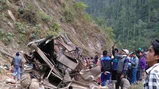 25 killed after bus falls into river in Nepal