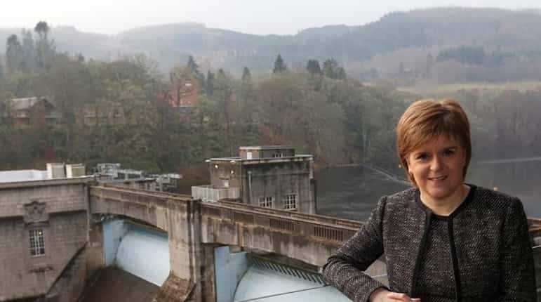 Scotland demands new independence vote before Brexit: Sturgeon