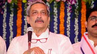 Media twisted my remarks on girls drinking liquor, says Parrikar