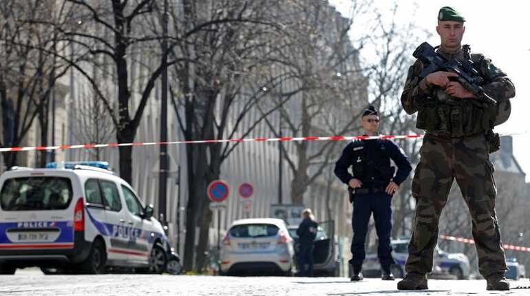 Greek anarchist group behind Paris parcel bomb explosion: Police