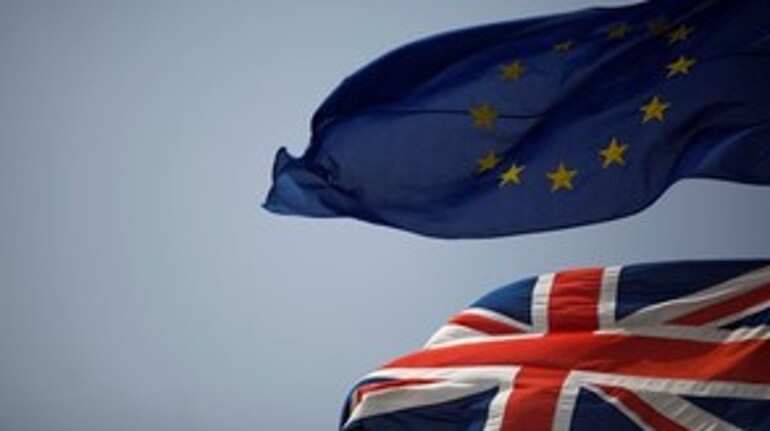 First warning signs appear post-Brexit for UK's resilient economy First warning signs appear post-Brexit for UK's resilient economy