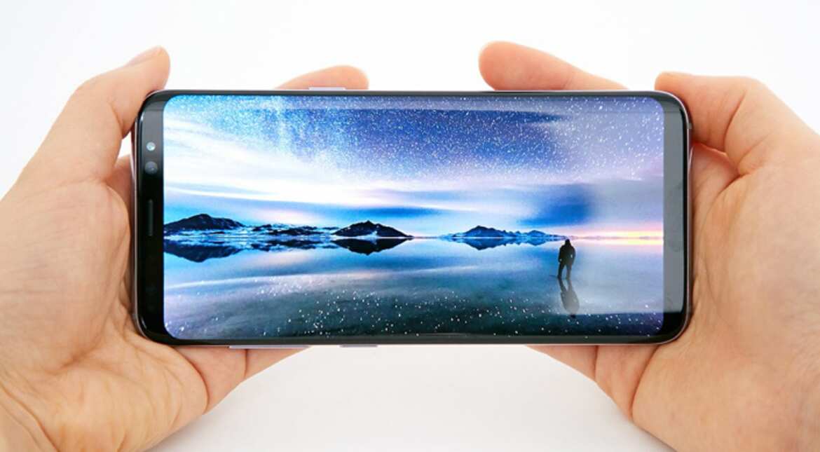 The new Galaxy handsets feature a bezel-less, dual-edge display that takes up more than 80 per cent of the phone?s front screen.