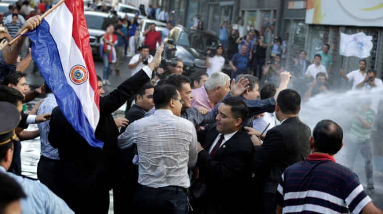 Protesters set Paraguay Congress on fire