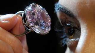 'Pink Star' diamond fetches record $71.2 million in auction