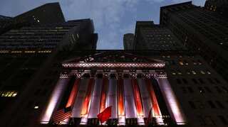 China offers concessions to avert trade war with US: Financial Times