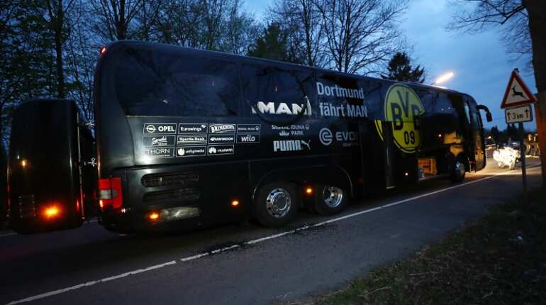 Borussia Dortmund: Player injured after three explosions near team bus