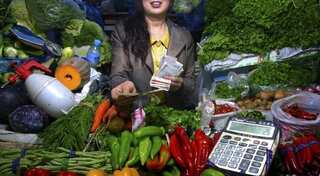 China: Consumer price inflation rises 0.9% on year