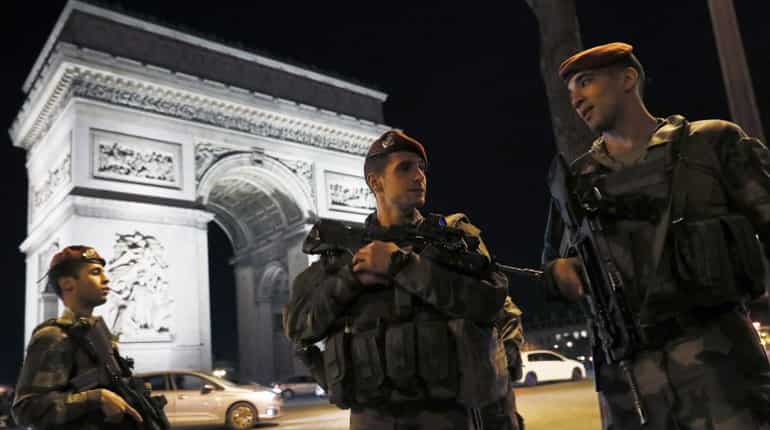 France: One policeman killed, two wounded in Paris shooting