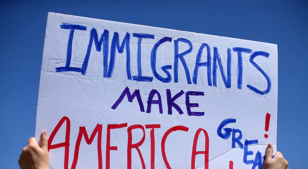 US judge blocks Trump order on sanctuary cities