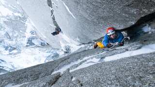 Feted mountaineer Ueli Steck dies on Everest