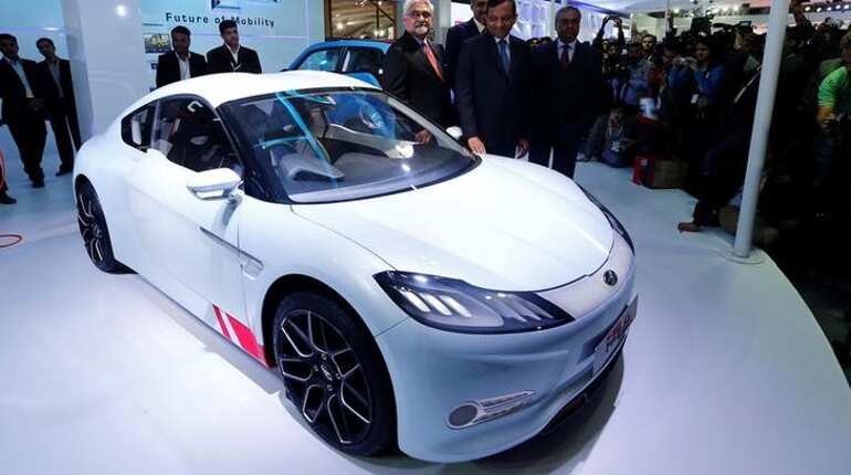 India's green car plan prioritises electric vehicles over hybrids