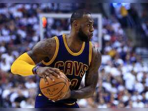Cavaliers beat Raptors to enter conference finals