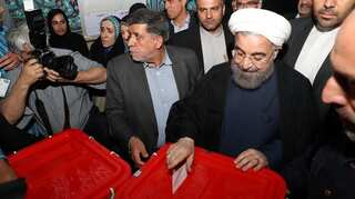Rouhani sworn in as Iran President, warns US over violating nuclear deal