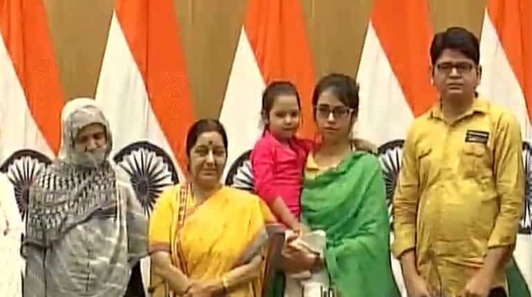 Pakistan a 'well of death', says India's Uzma who was forced to marry Pakistani at gunpoint Pakistan a 'well of death', says India's Uzma who was forced to marry Pakistani at gunpoint