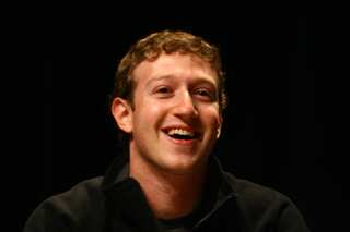Mark Zuckerberg urges Harvard grads to contemplate risk