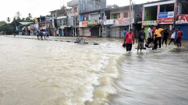 Sri Lanka steps up relief as monsoon toll exceeds 150 Sri Lanka steps up relief as monsoon toll exceeds 150