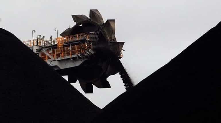 Adani approves investment in Australian coal mine, shares up 7.5% Adani approves investment in Australian coal mine, shares up 7.5%