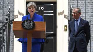 Theresa May says she will form new UK government