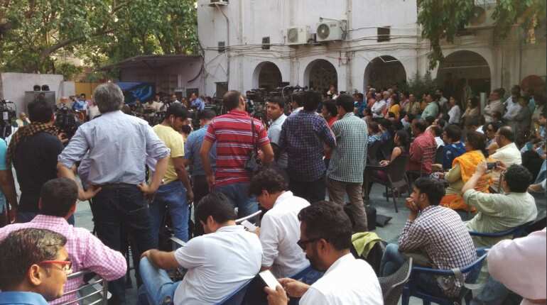 India: Journalists protest against CBI raids on NDTV