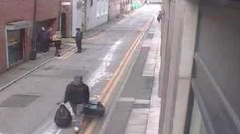 Manchester attack: Police release new CCTV images of bomber Salman Abedi Manchester attack: Police release new CCTV images of bomber Salman Abedi