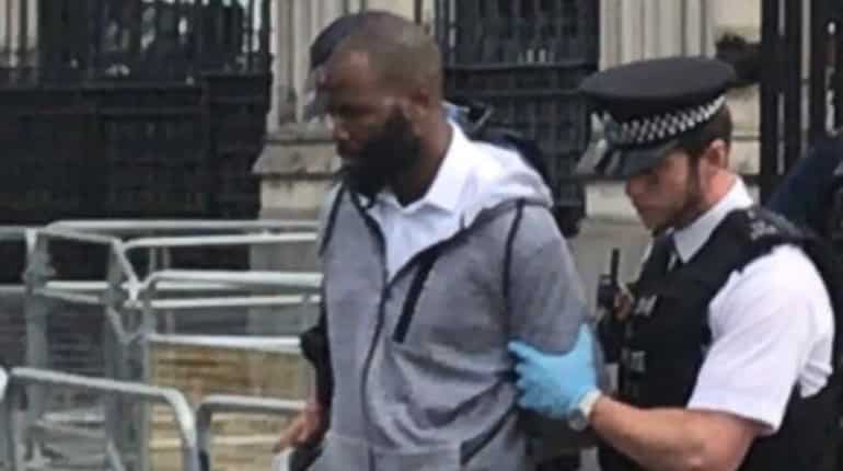UK anti-terror police to investigate knife-wielding man arrested at Parliament