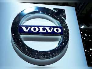 Volvo to go all electric with new models from 2019