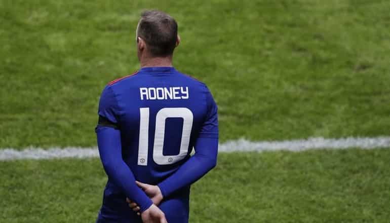 Erik ten Hag hits back at Wayne Rooney’s claim about United players faking injuries