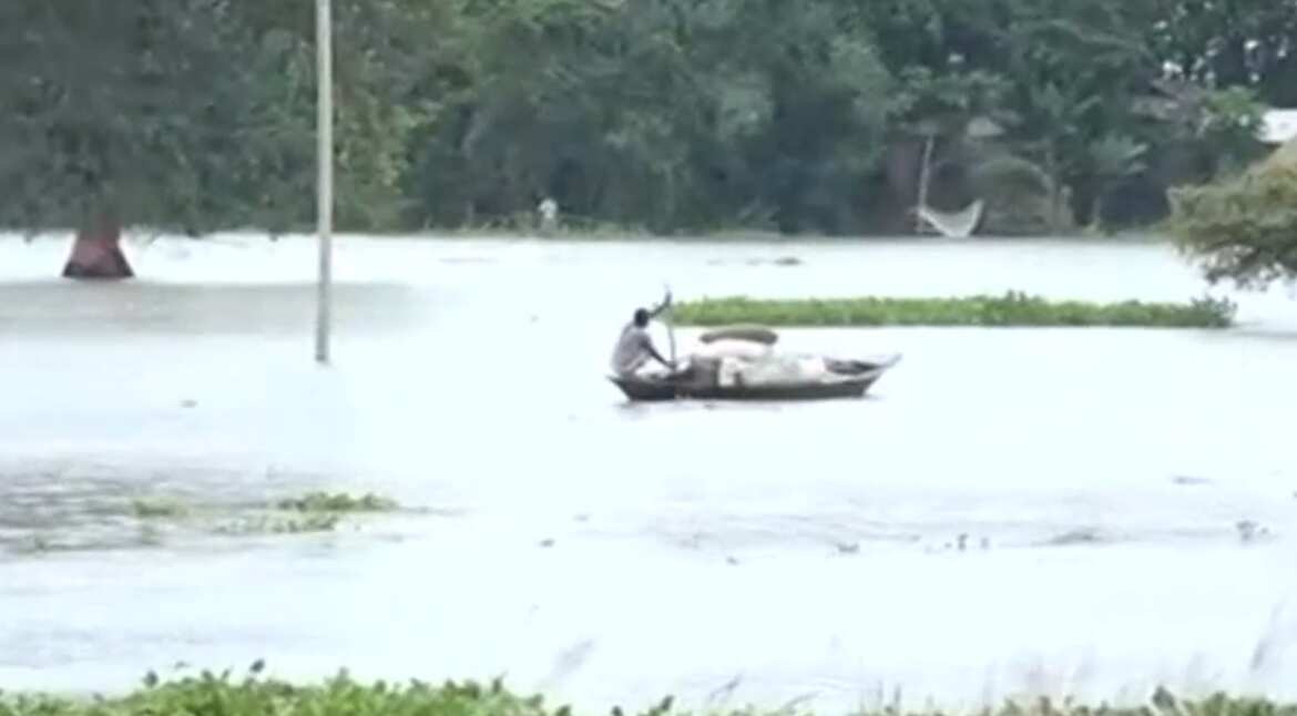 Rivers inundate homes