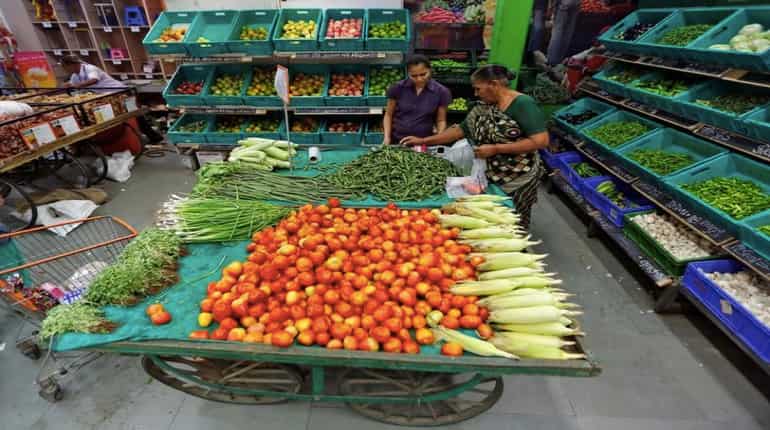 Inflation falls for third straight month, is at 4.28% in March