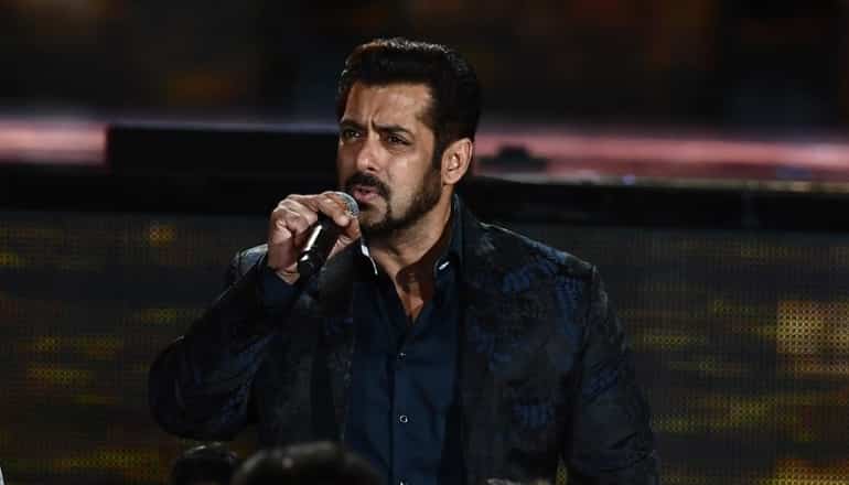 Bollywood's biggest stars shine at India film awards