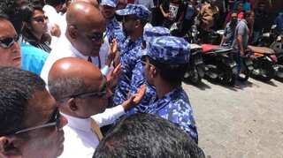 Maldives: Military takes over Parliament to stop Speaker's impeachment