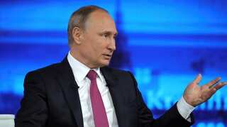 US House approves new Russia sanctions, defying Trump