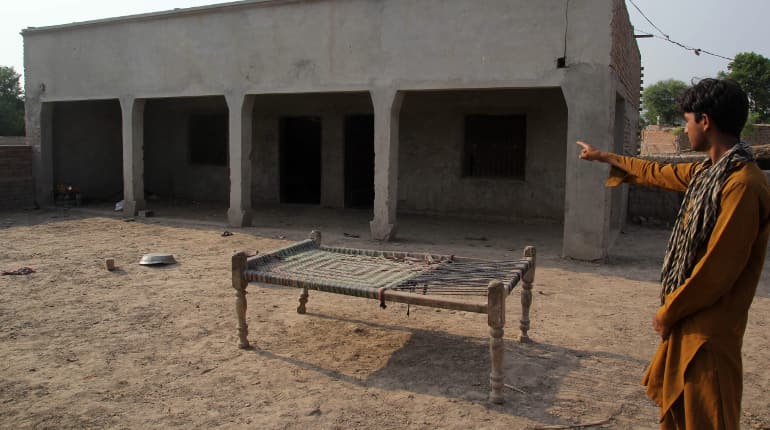 Four more arrests in Pakistan 'revenge rape' case