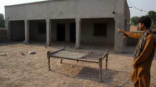 Four more arrests in Pakistan 'revenge rape' case