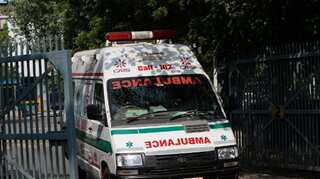 UP: Woman harassed by ambulance driver, sick husband thrown out without oxygen dies