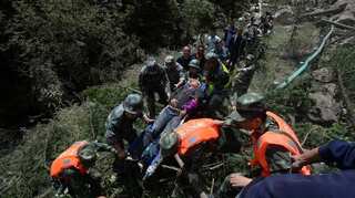 Quake in China's Sichuan kills 19, injures 247