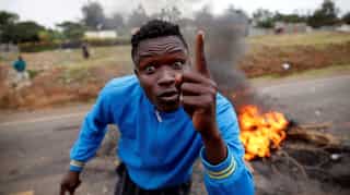 11 killed in Kenyan police crackdown on protesters after re-election of Kenyatta as president