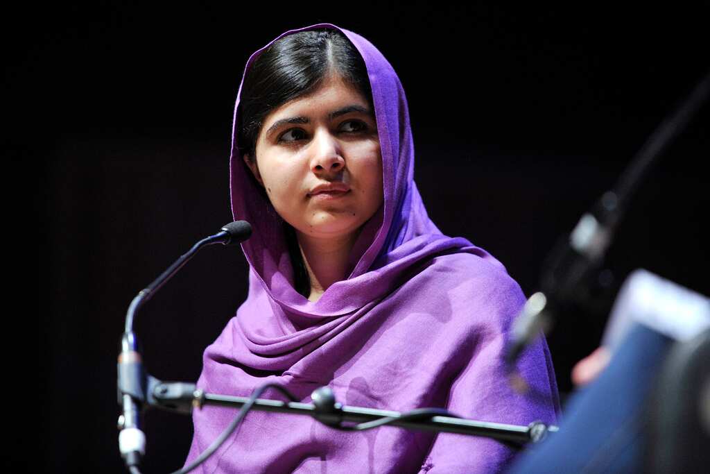 Malala Yousafzai to go to Oxford, study same course as Benazir
