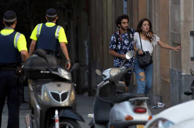 Another car attack in Cambrils after Barcelona, five attackers killed
