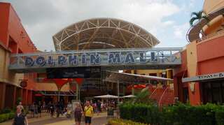 Miami's Dolphin Mall on lockdown after reports of shooting