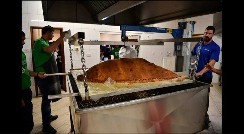 World's largest samosa record smashed in London