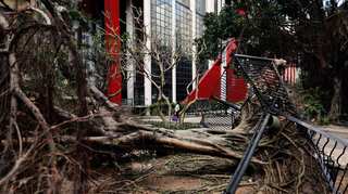 Typhoon Hato hits Macau, residents without power, water