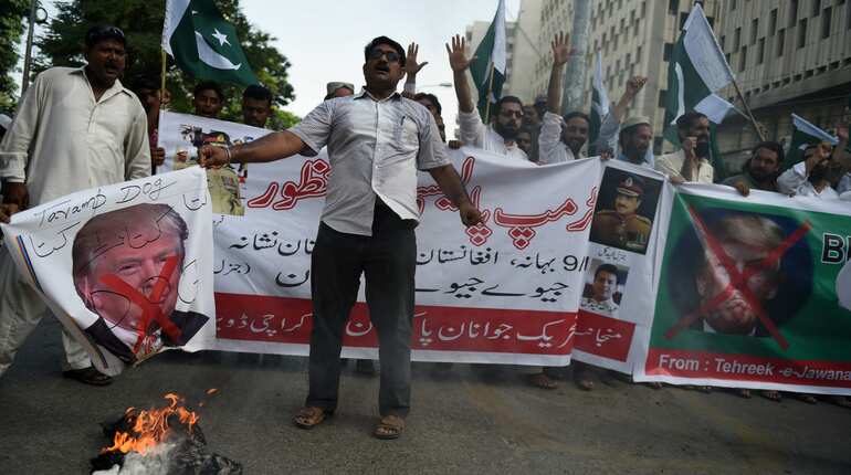 Pakistan suspends talks with US in protest against Trump's fiery comment Pakistan suspends talks with US in protest against Trump's fiery comment