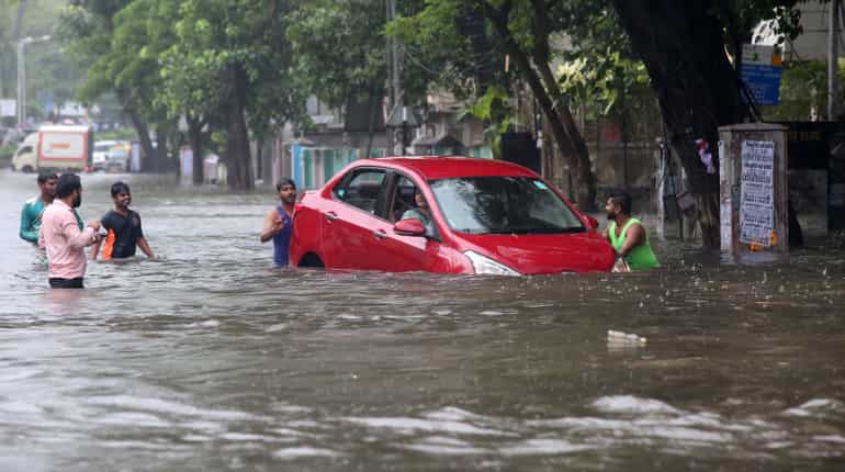 Light, moderate rainfall expected in Mumbai today: Indian Metrological Department Light, moderate rainfall expected in Mumbai today: Indian Metrological Department