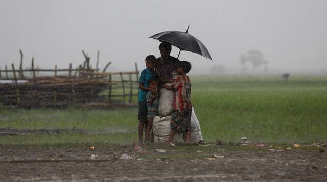 As bodies wash up, UN says 27,000 Rohingya have fled Myanmar As bodies wash up, UN says 27,000 Rohingya have fled Myanmar